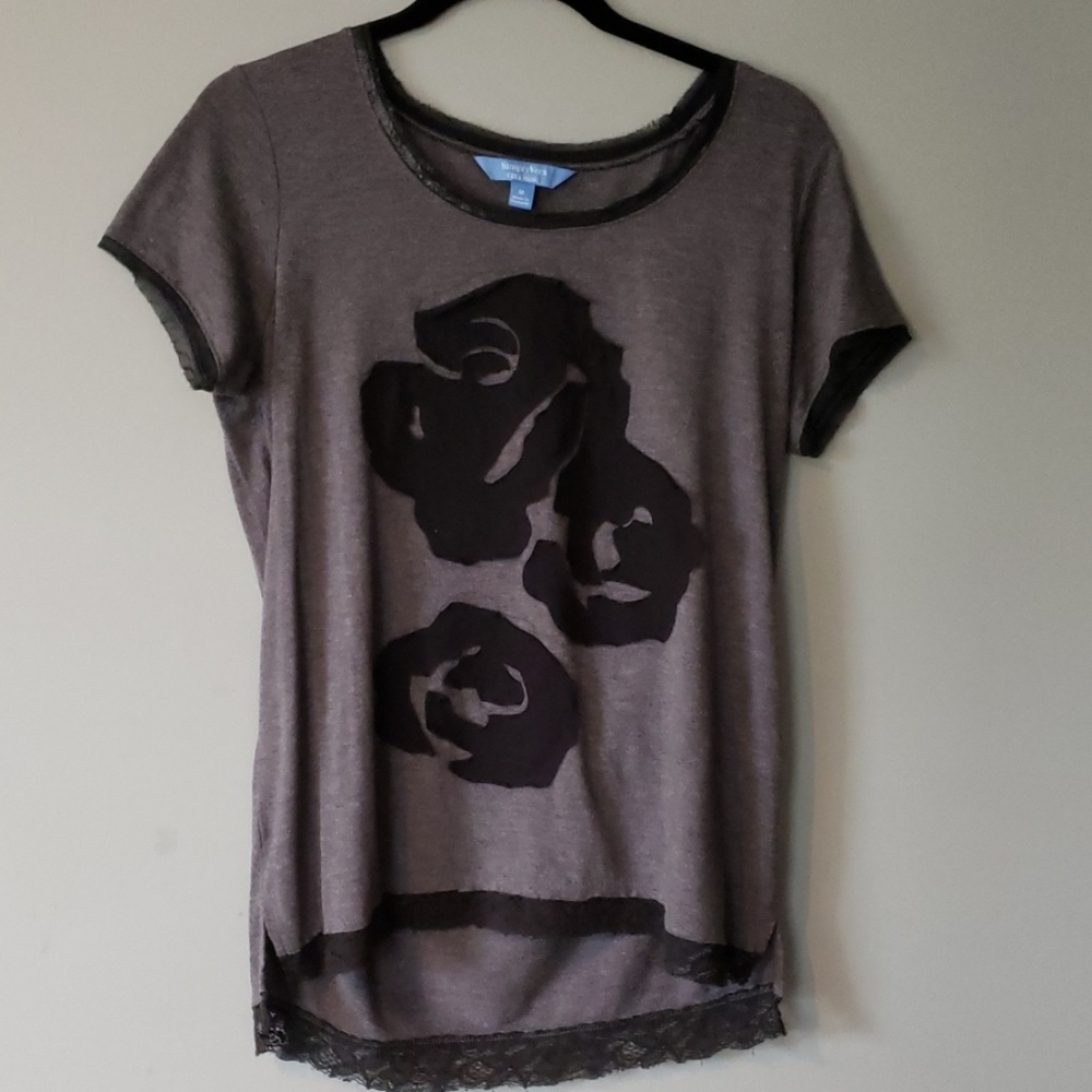 Short sleeved tshirt